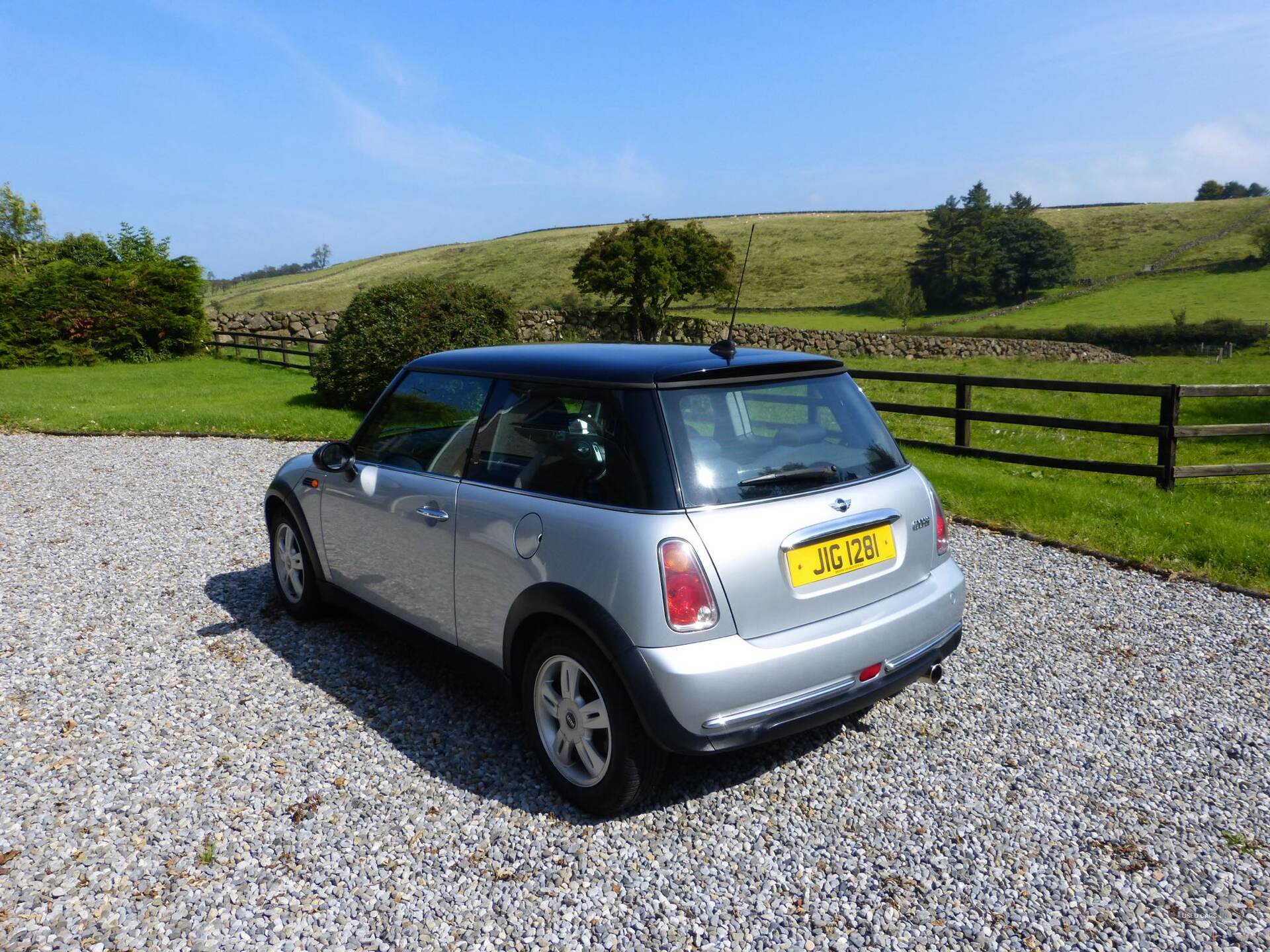 Jan 2006 MINI Hatch 1.6 Cooper 3dr