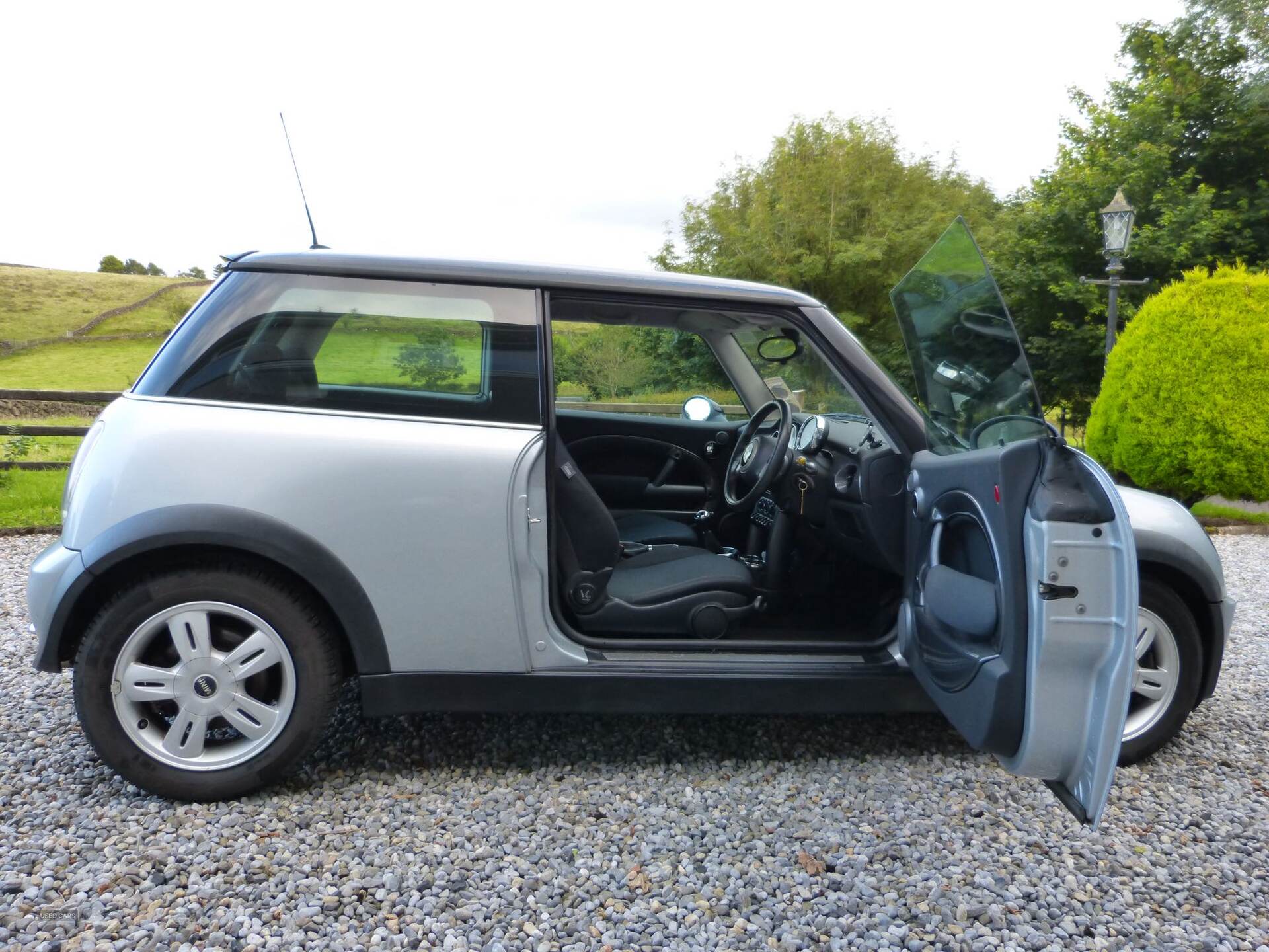 Jan 2006 MINI Hatch 1.6 Cooper 3dr