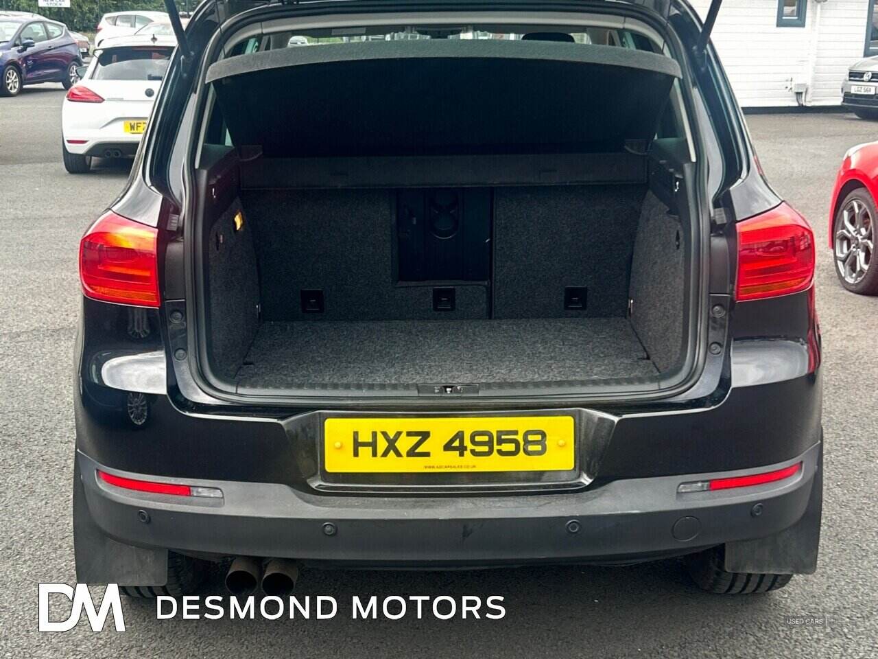 Apr 2015 Volkswagen Tiguan 2.0 TDi BlueMotion Tech Match 5dr [2WD]