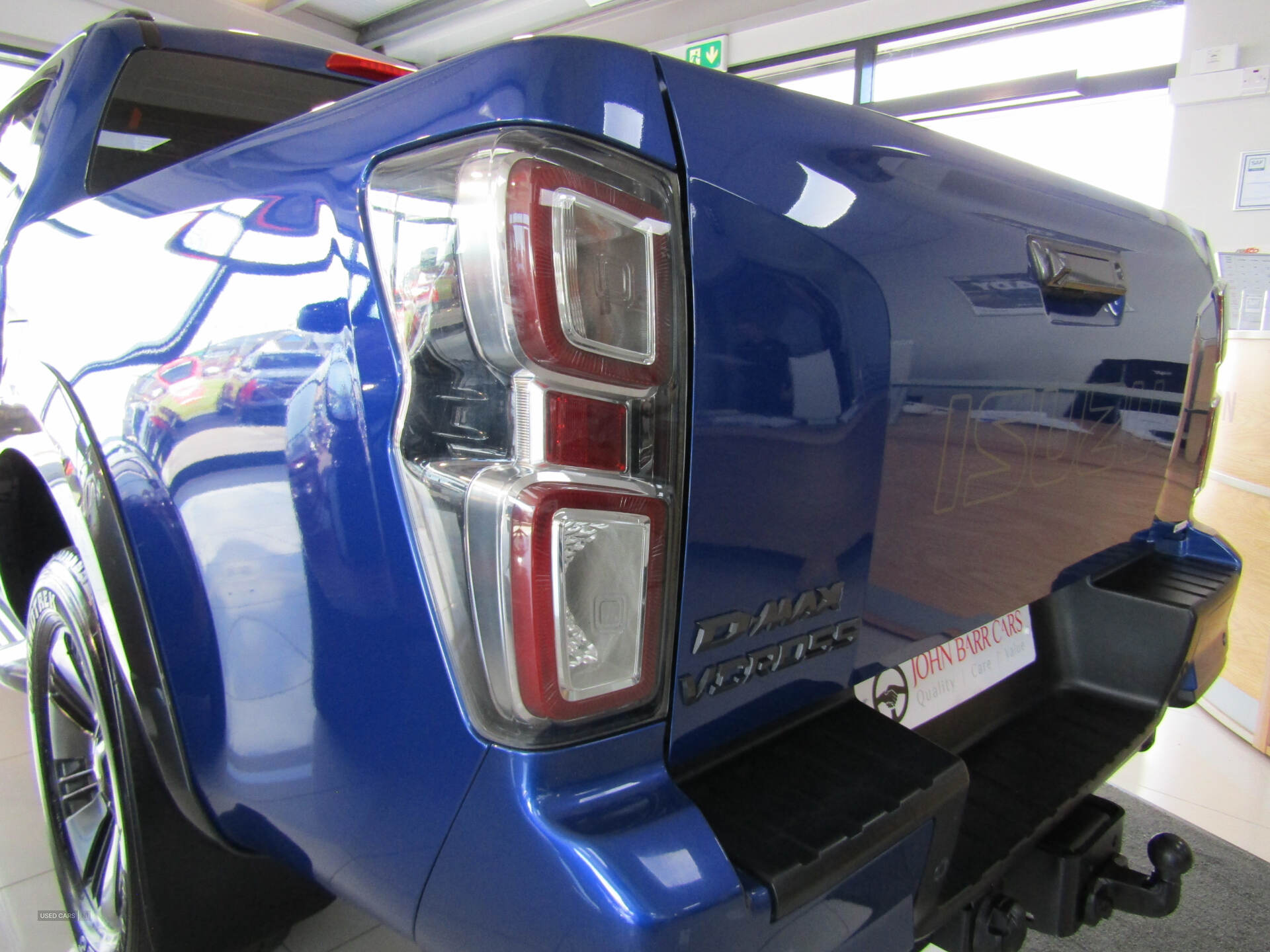 Mar 2022 Isuzu D-Max V-Cross D-Max, Automatic.