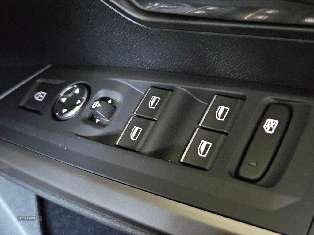 Peugeot 5008 1.2 136HP HYBRID GT AUTOMATIC in Antrim