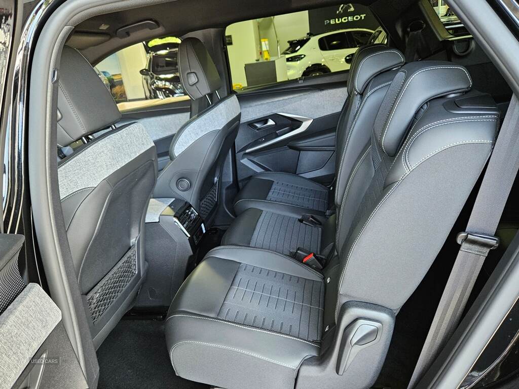 Peugeot 5008 1.2 136HP HYBRID GT AUTOMATIC in Antrim