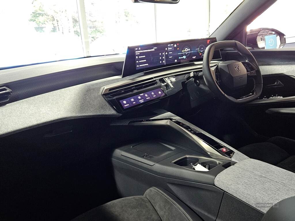 Peugeot 3008 73KWH 210HP GT AUTOMATIC in Antrim