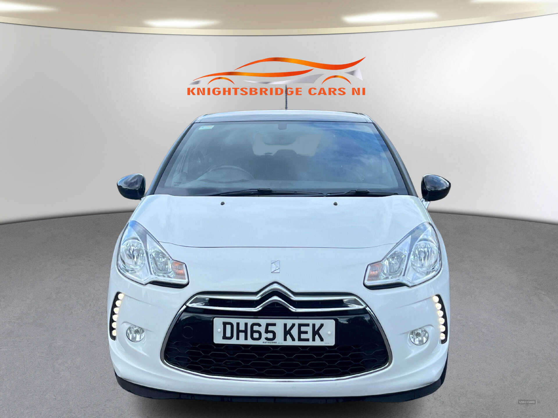Jan 2016 DS 3 1.2 PureTech 110 DStyle Nav 3dr
