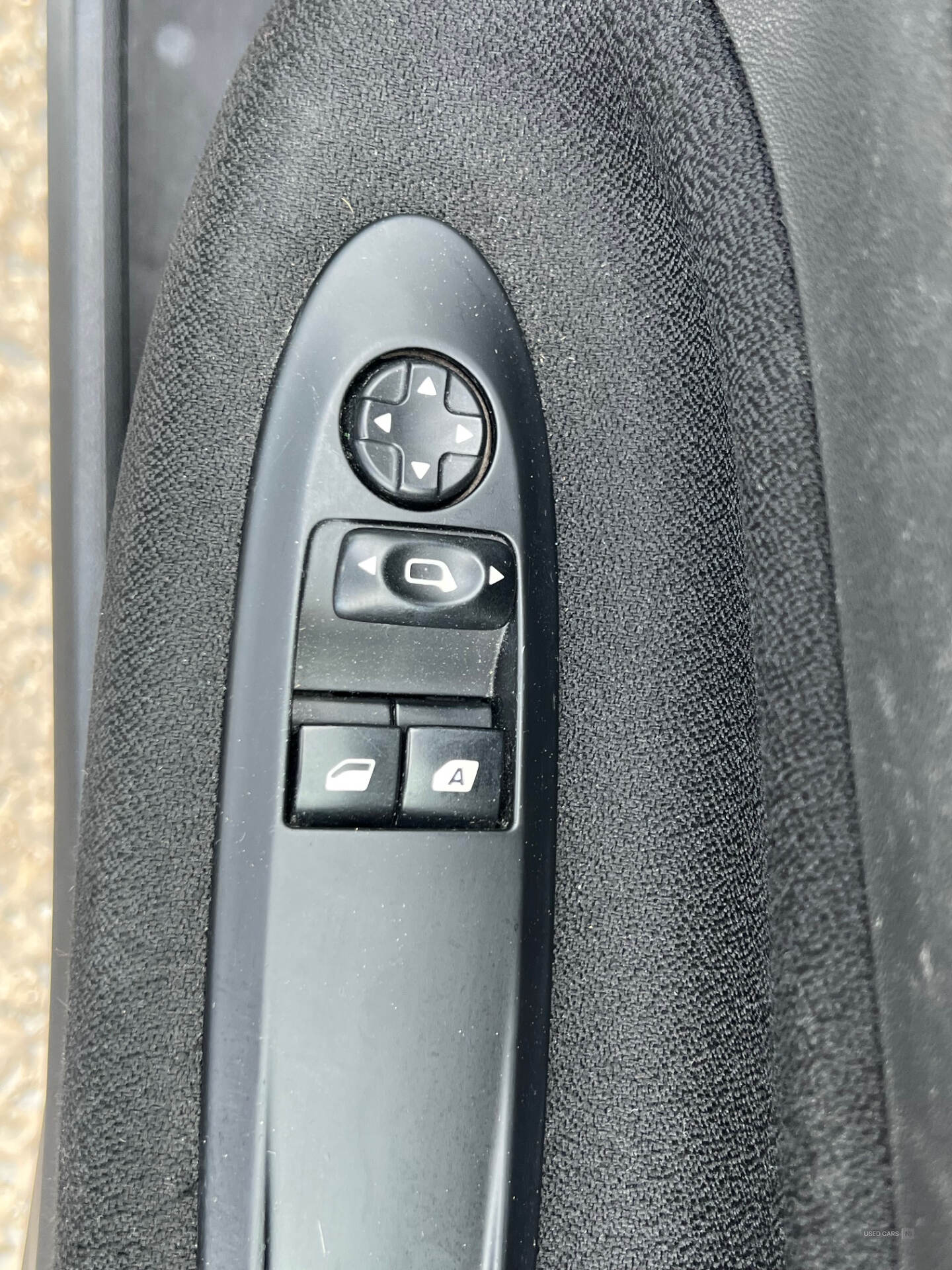 Jan 2016 DS 3 1.2 PureTech 110 DStyle Nav 3dr