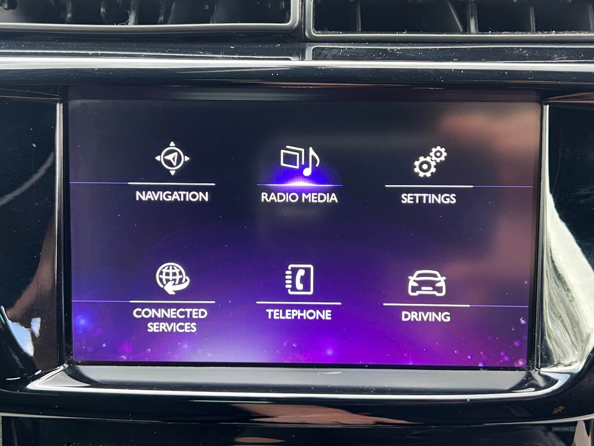 Jan 2016 DS 3 1.2 PureTech 110 DStyle Nav 3dr