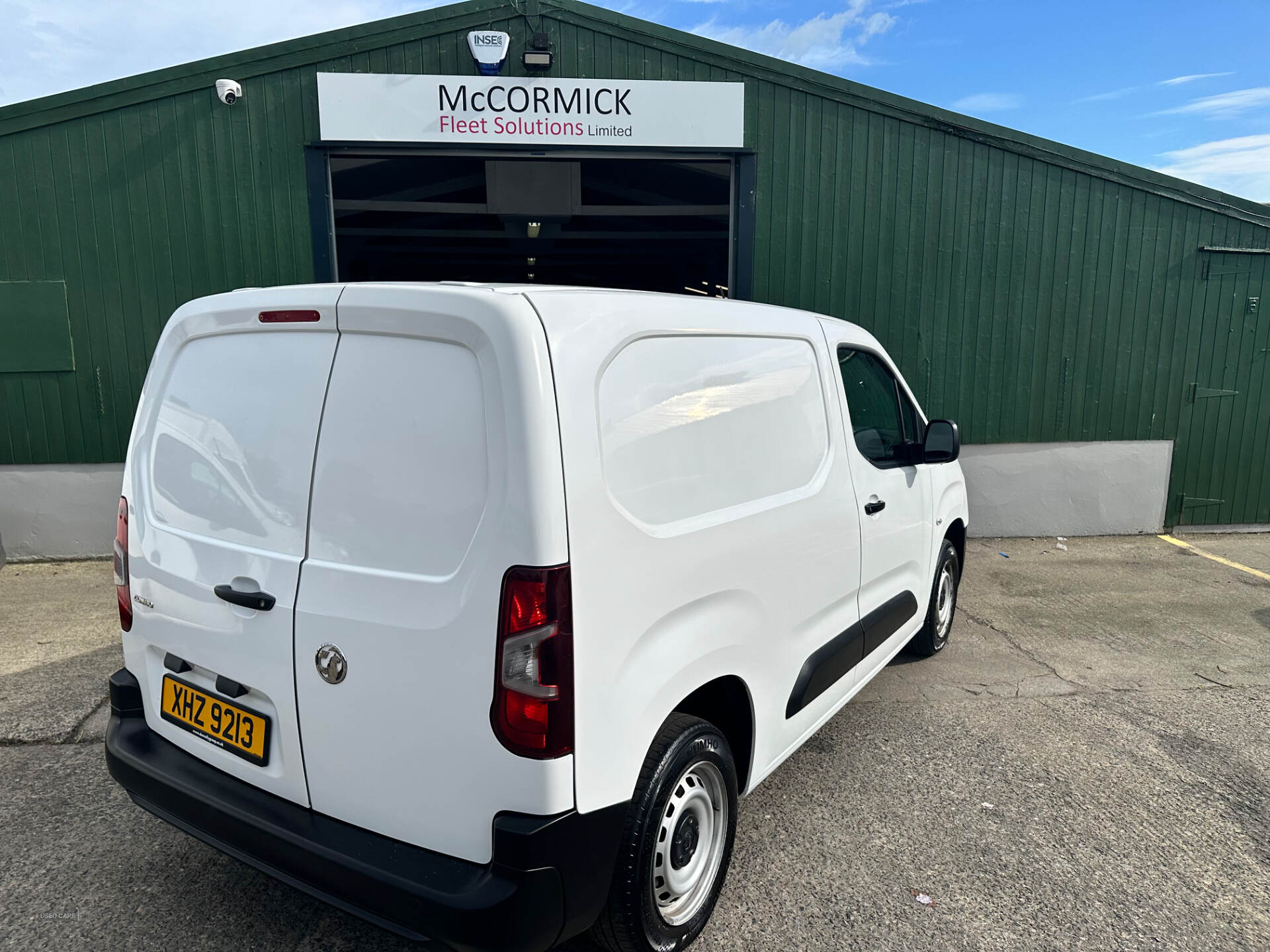 Nov 2020 Vauxhall Combo 2000 1.5 Turbo D 75ps H1 Edition Van