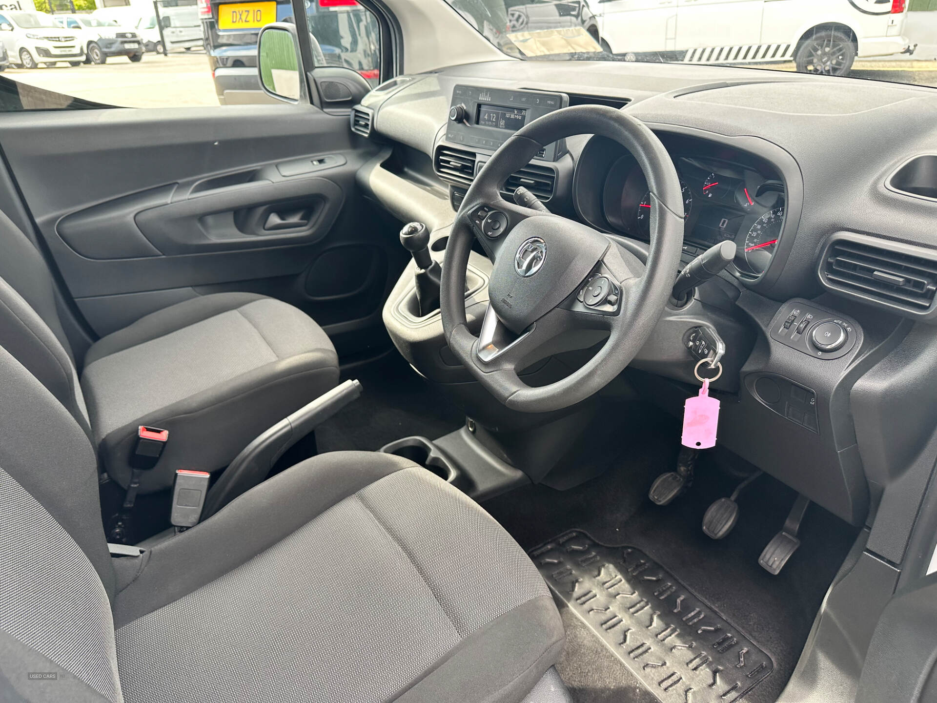 Nov 2020 Vauxhall Combo 2000 1.5 Turbo D 75ps H1 Edition Van