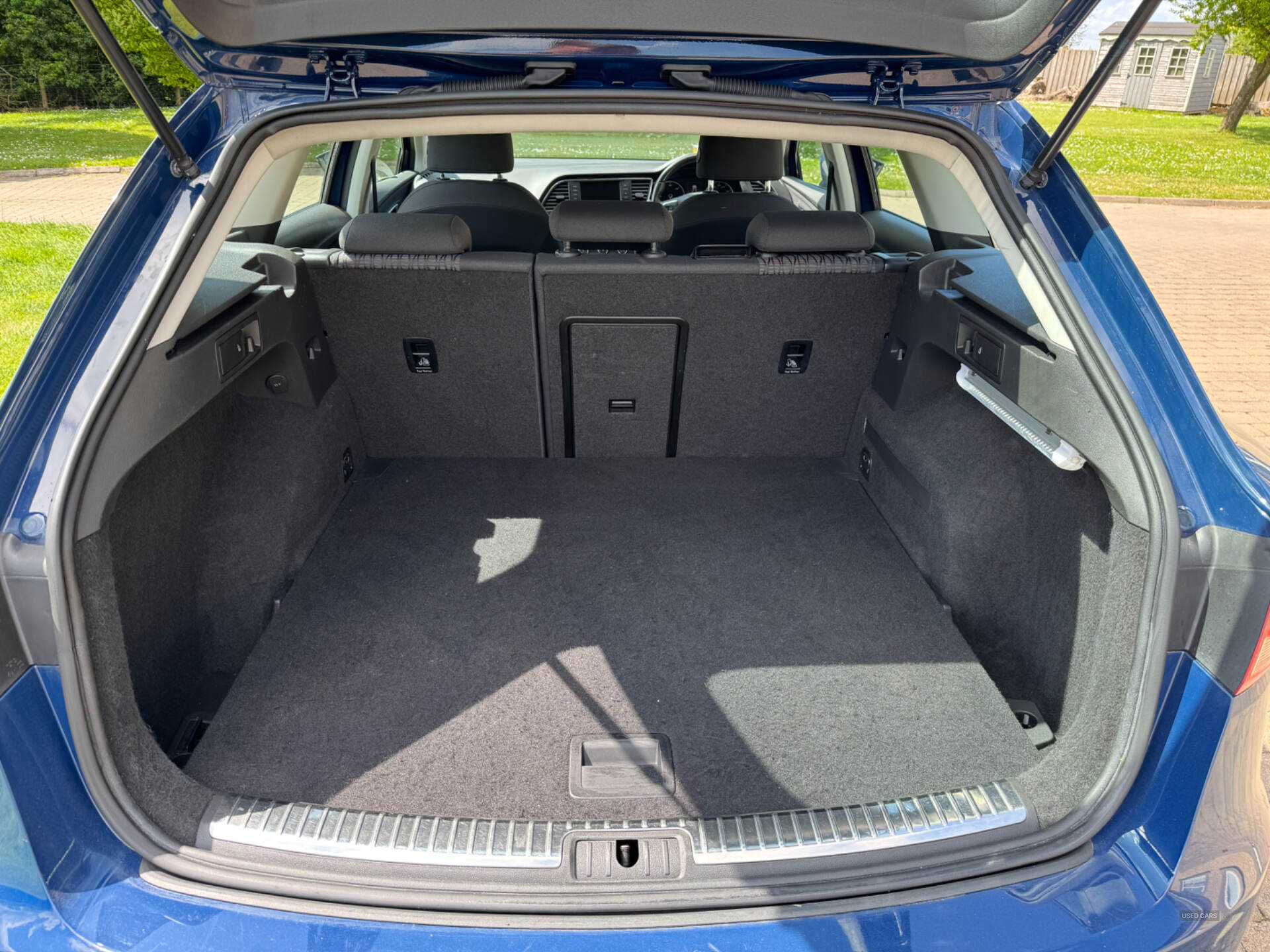 Seat Leon DIESEL SPORT TOURER in Antrim
