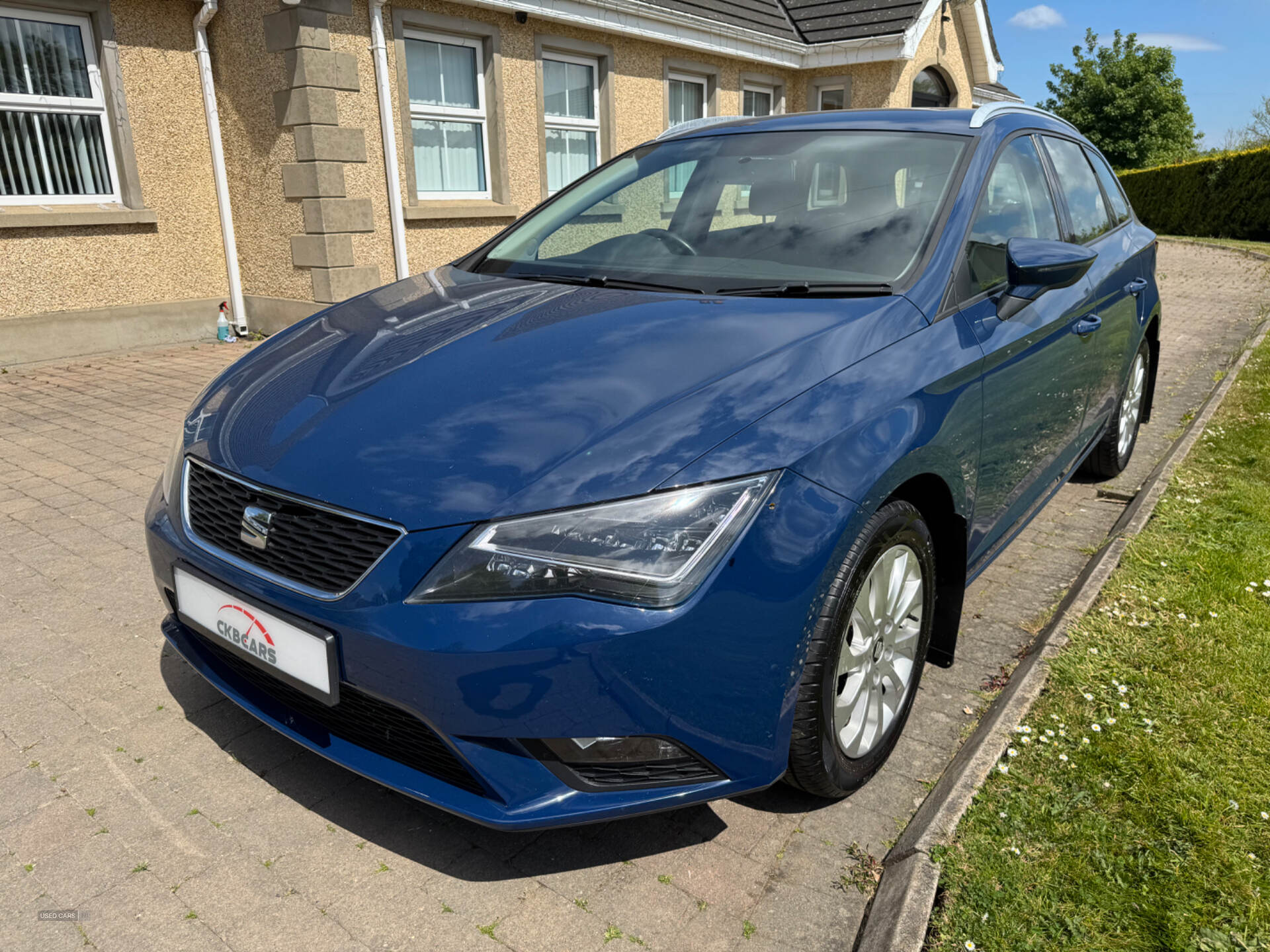 Seat Leon DIESEL SPORT TOURER in Antrim