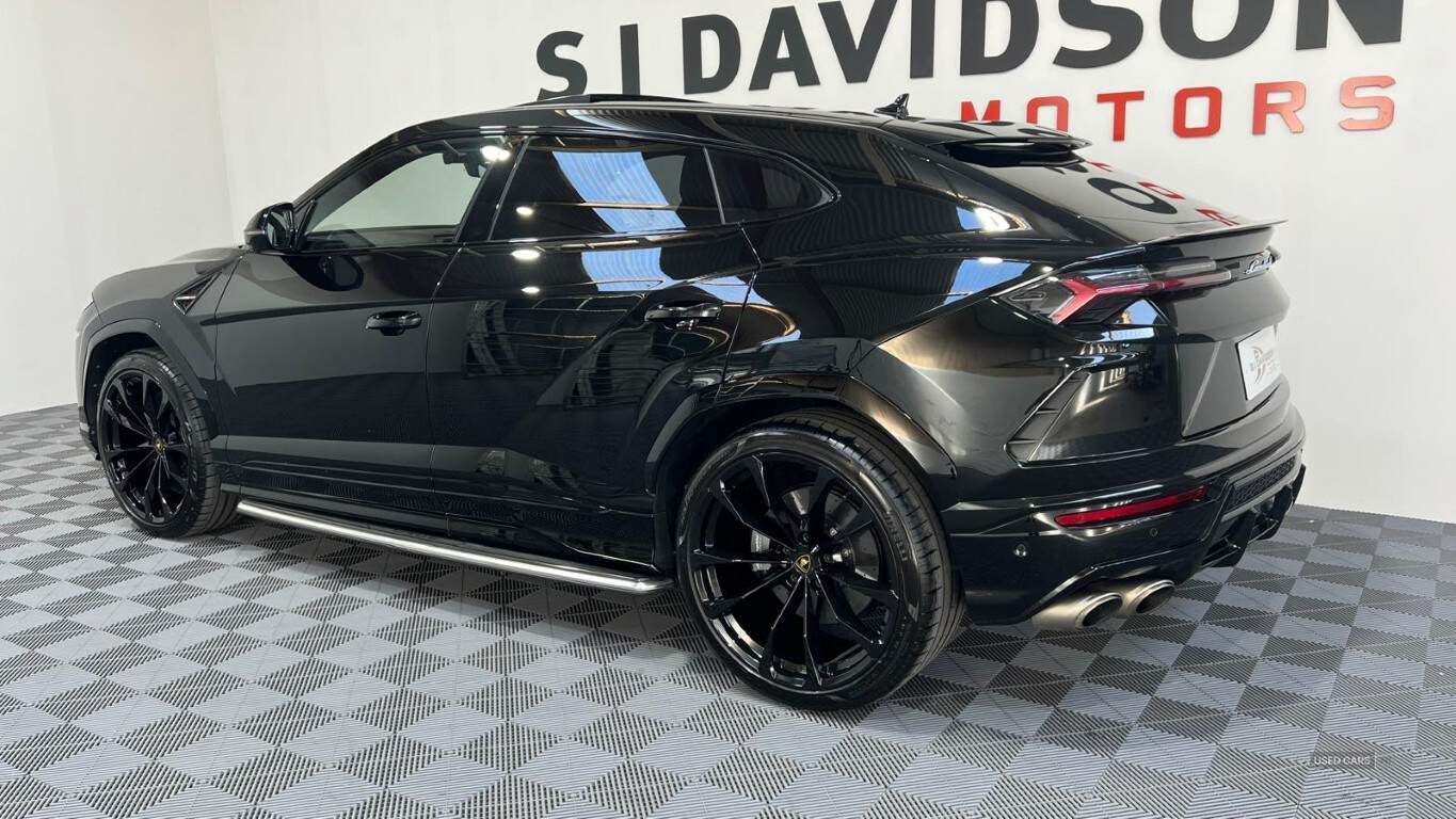 Oct 2021 Lamborghini Urus 4.0T FSI V8 5dr Auto