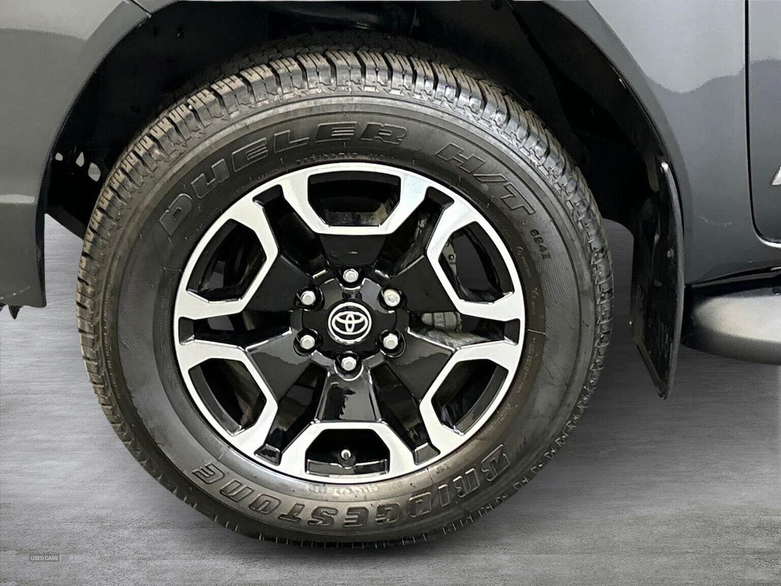 Jan 2025 Toyota Hilux Invincible D/Cab Pick Up 2.4 D-4D Auto