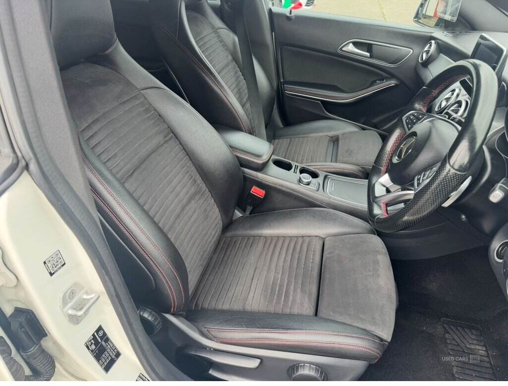 Sep 2016 Mercedes-Benz CLA CLA 220d AMG Line 4Matic 4dr Tip Auto