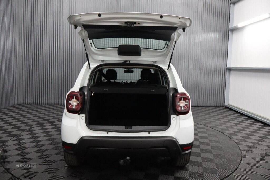 May 2019 Dacia Duster 1.6 SCe Essential 5dr