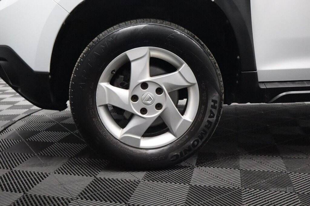 May 2019 Dacia Duster 1.6 SCe Essential 5dr