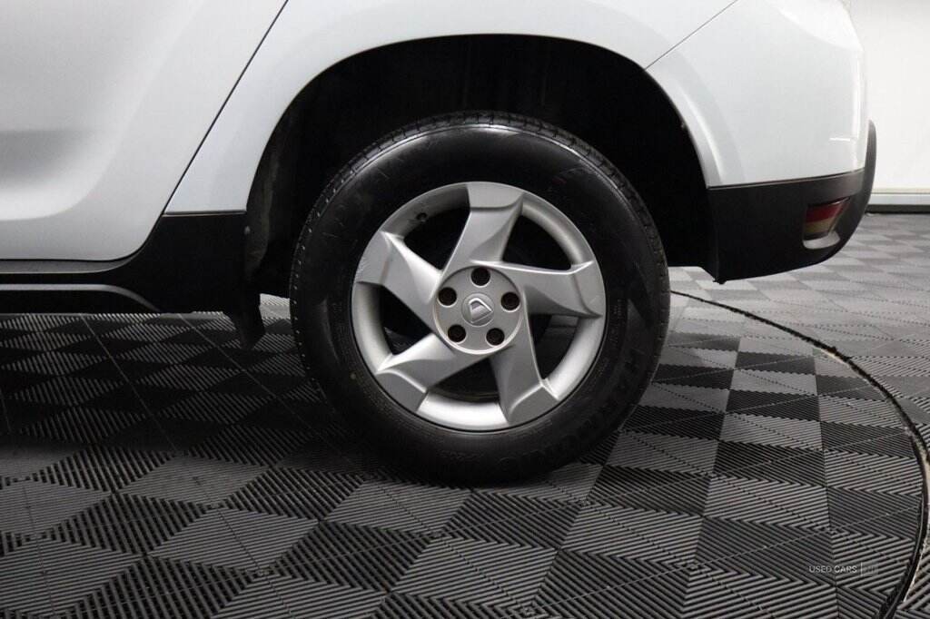 May 2019 Dacia Duster 1.6 SCe Essential 5dr