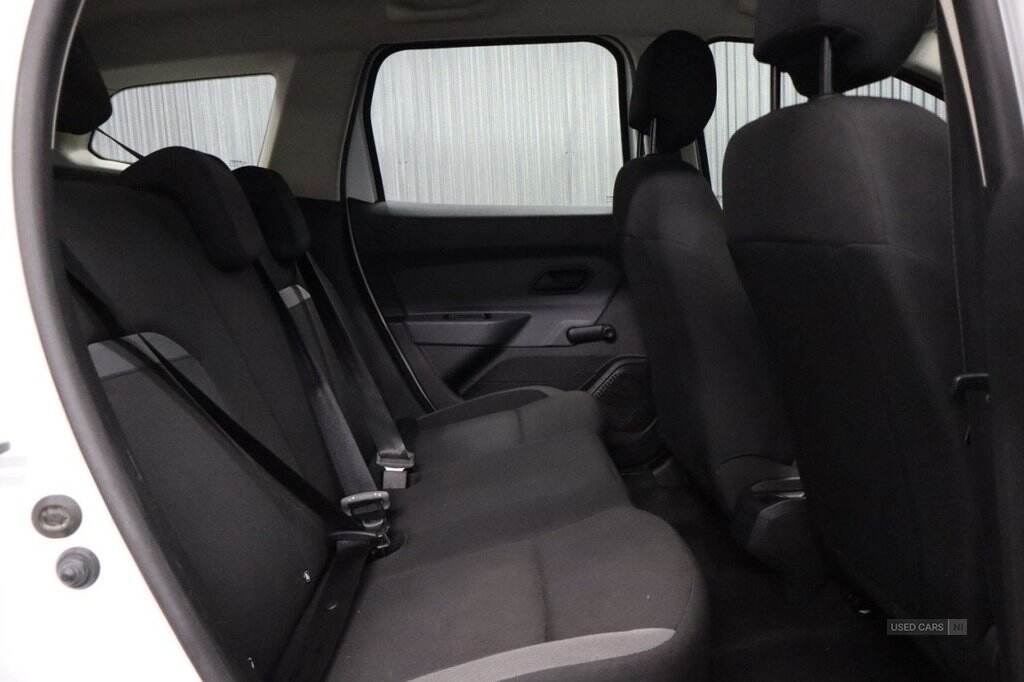 May 2019 Dacia Duster 1.6 SCe Essential 5dr