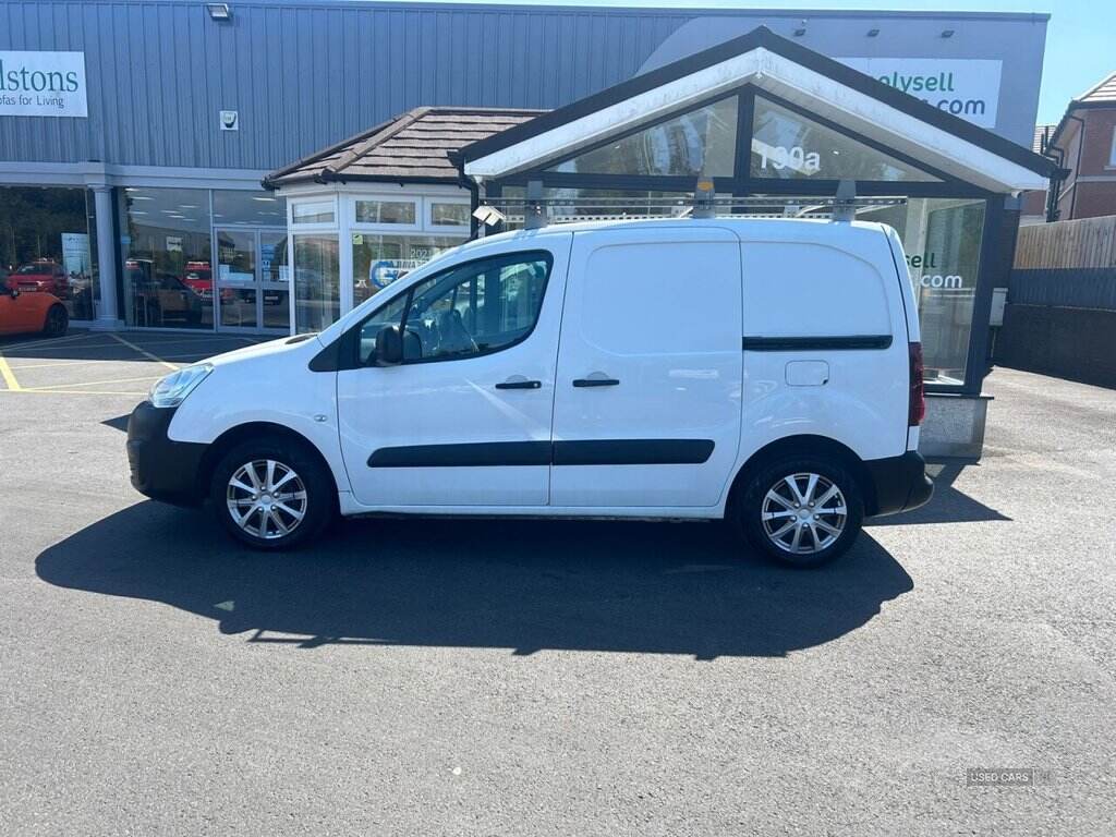 Nov 2015 Peugeot Partner 625 1.6 HDi 75 Professional Van