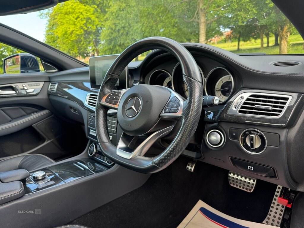 Jan 2015 Mercedes-Benz CLS Class CLS 350 BlueTEC AMG Line Pre Plus 4dr 9G-Tronic