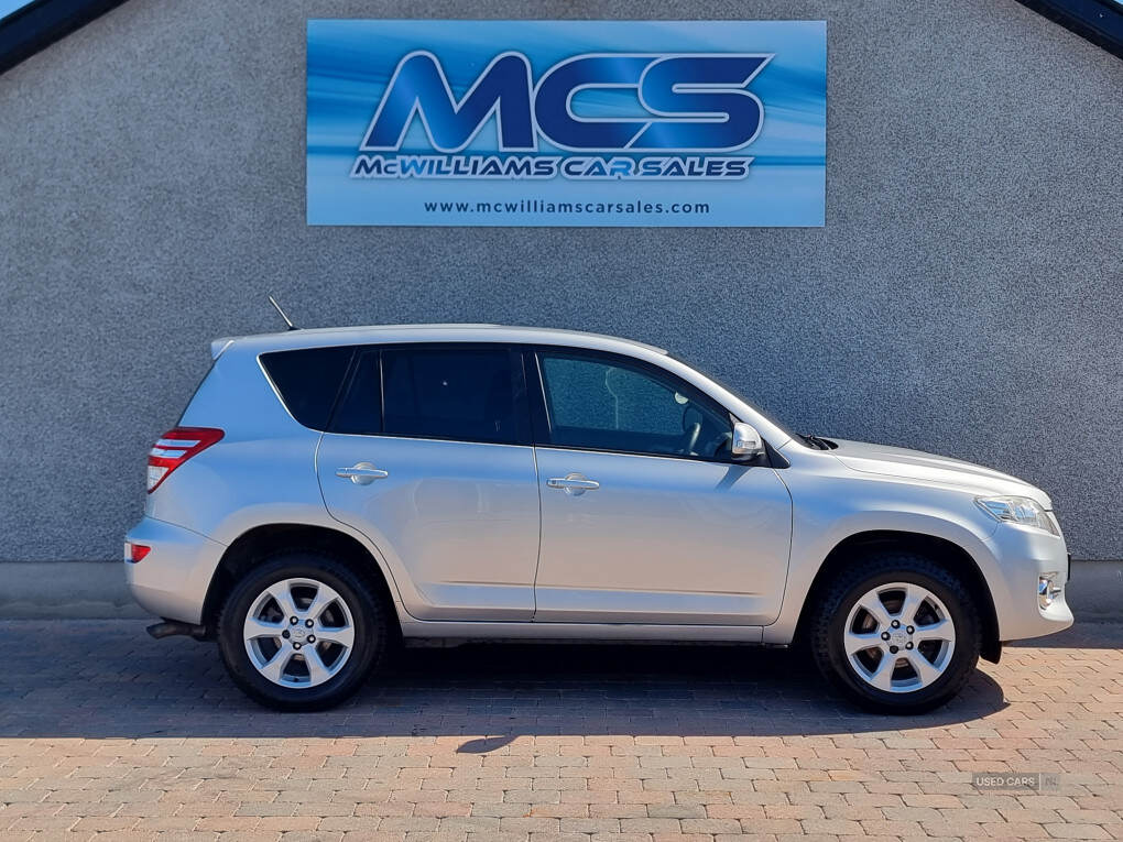 Dec 2011 Toyota RAV4 2.2 D-4D XT-R 5dr