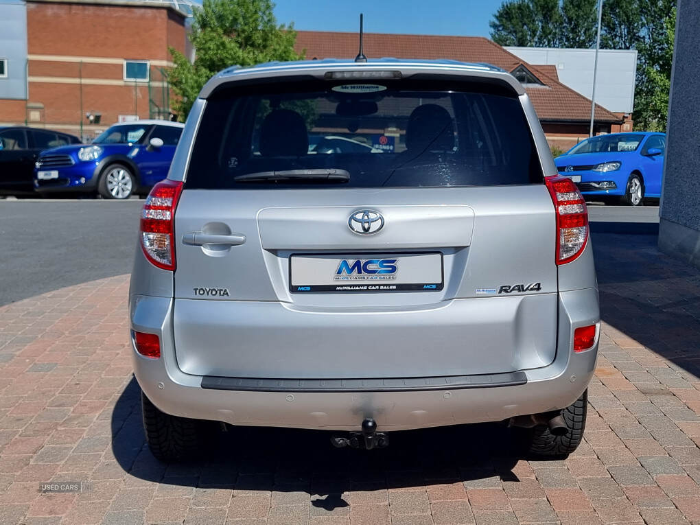 Dec 2011 Toyota RAV4 2.2 D-4D XT-R 5dr