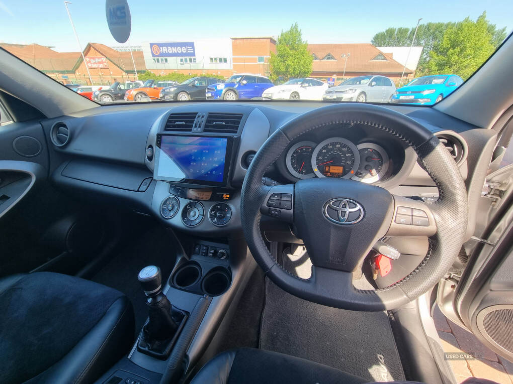 Dec 2011 Toyota RAV4 2.2 D-4D XT-R 5dr