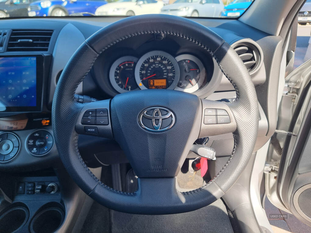 Dec 2011 Toyota RAV4 2.2 D-4D XT-R 5dr