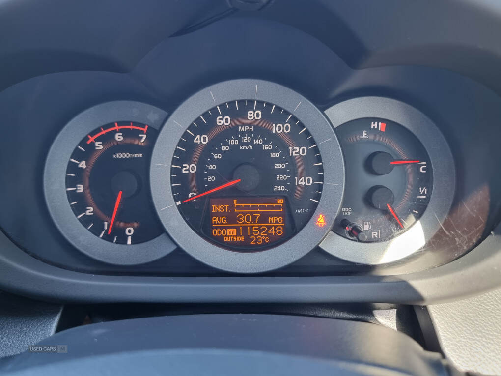 Dec 2011 Toyota RAV4 2.2 D-4D XT-R 5dr
