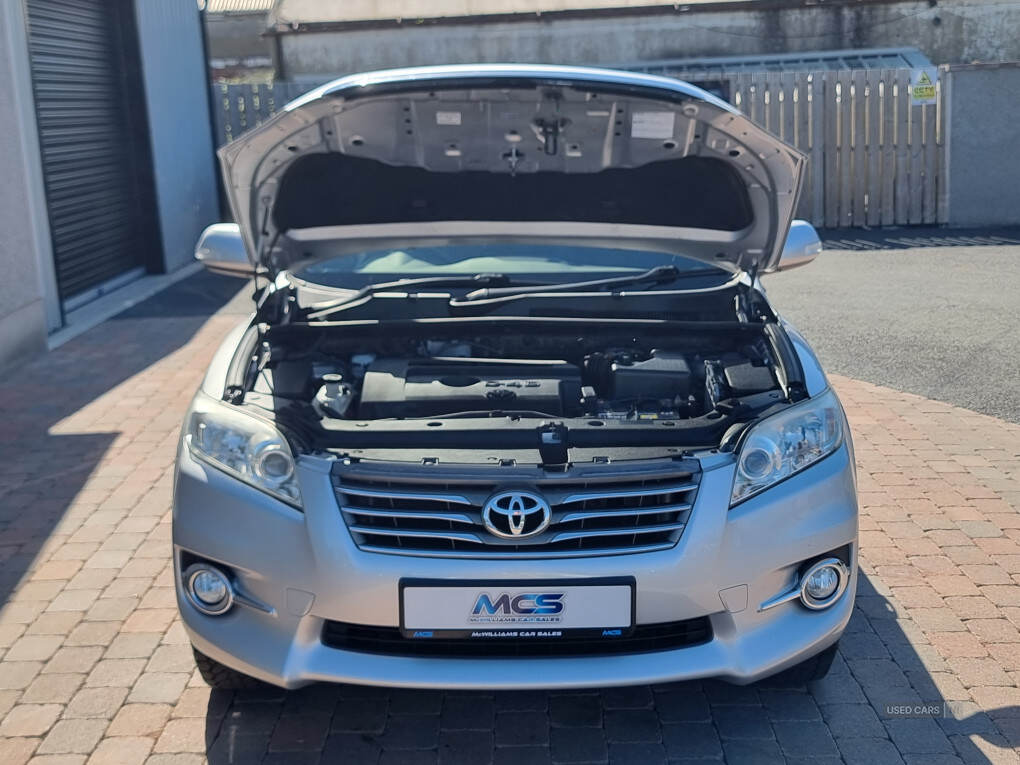 Dec 2011 Toyota RAV4 2.2 D-4D XT-R 5dr