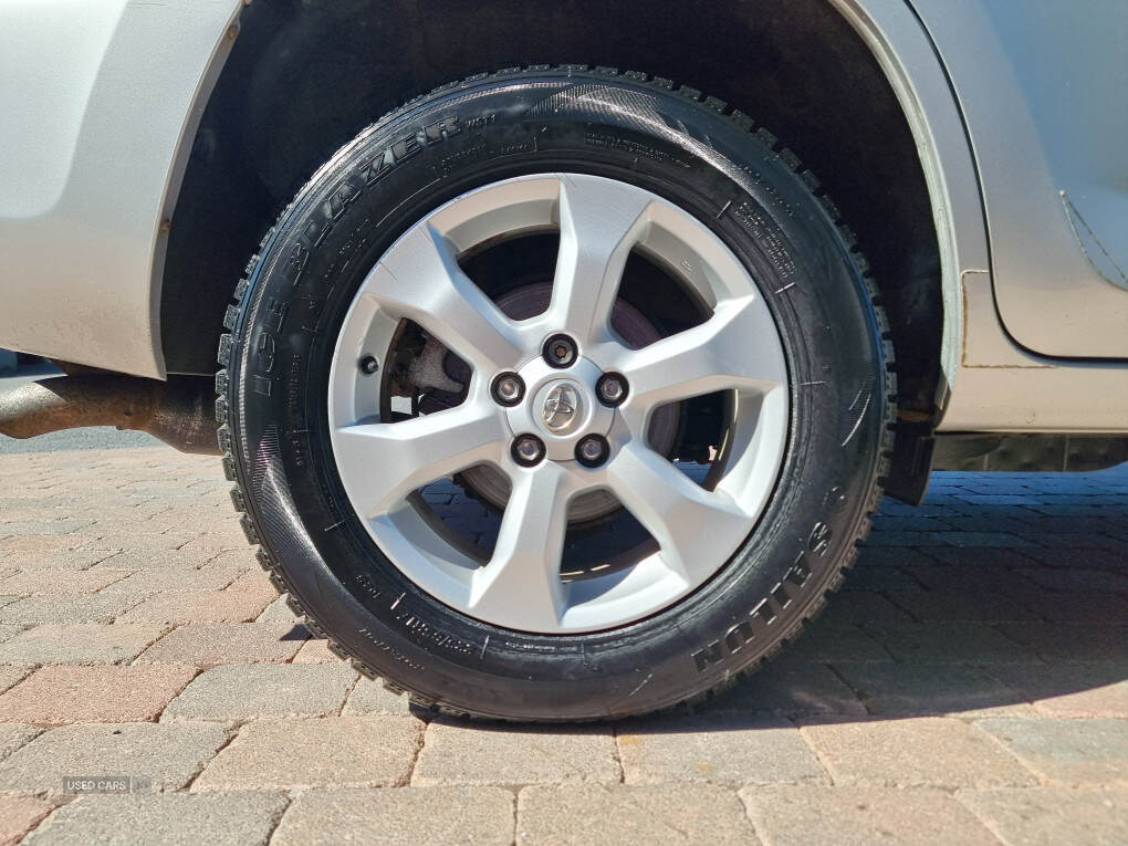 Dec 2011 Toyota RAV4 2.2 D-4D XT-R 5dr