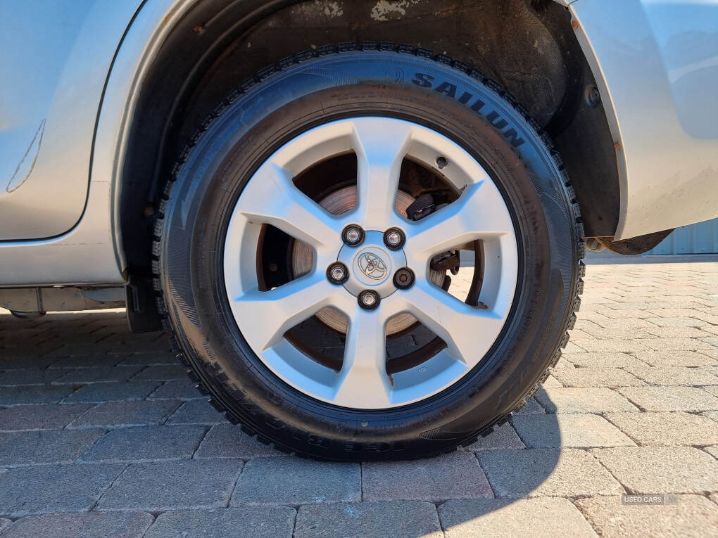 Dec 2011 Toyota RAV4 2.2 D-4D XT-R 5dr