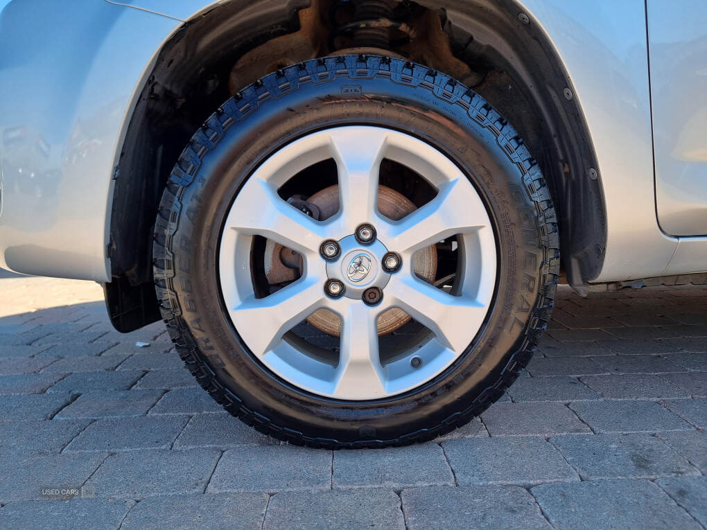 Dec 2011 Toyota RAV4 2.2 D-4D XT-R 5dr