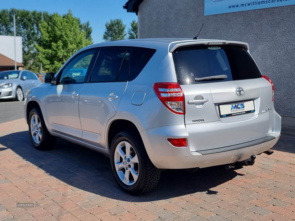Dec 2011 Toyota RAV4 2.2 D-4D XT-R 5dr