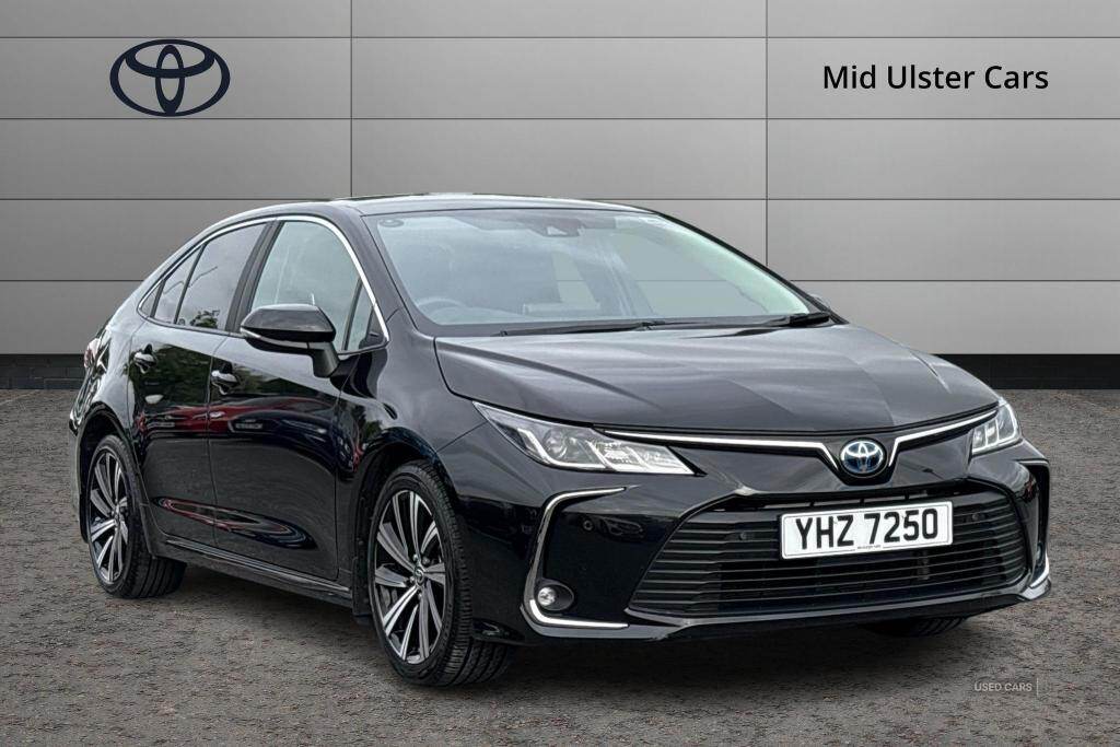 Apr 2022 Toyota Corolla 1.8 VVT-i Hybrid Design 4dr CVT