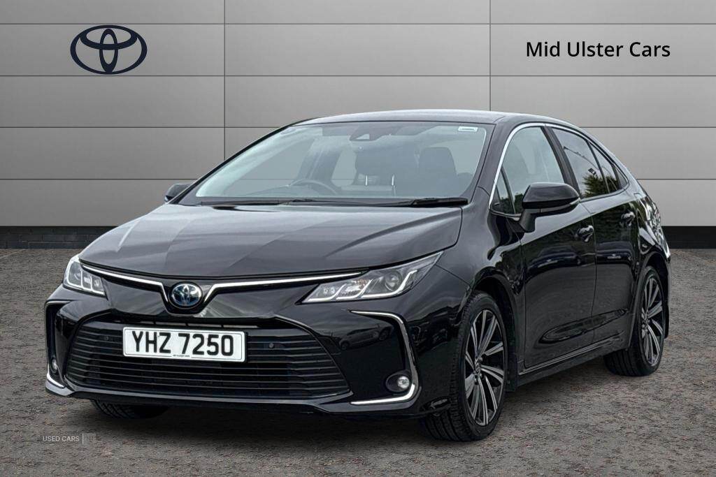 Apr 2022 Toyota Corolla 1.8 VVT-i Hybrid Design 4dr CVT