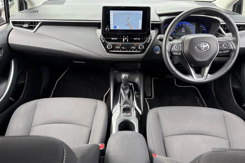 Apr 2022 Toyota Corolla 1.8 VVT-i Hybrid Design 4dr CVT