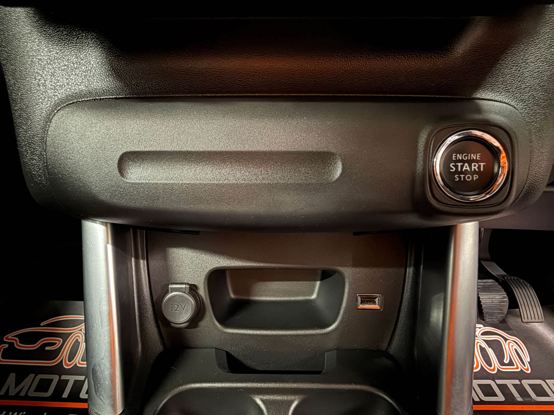 Oct 2019 Citroen C3 Aircross 1.2 PureTech 110 Flair 5dr [6 speed]