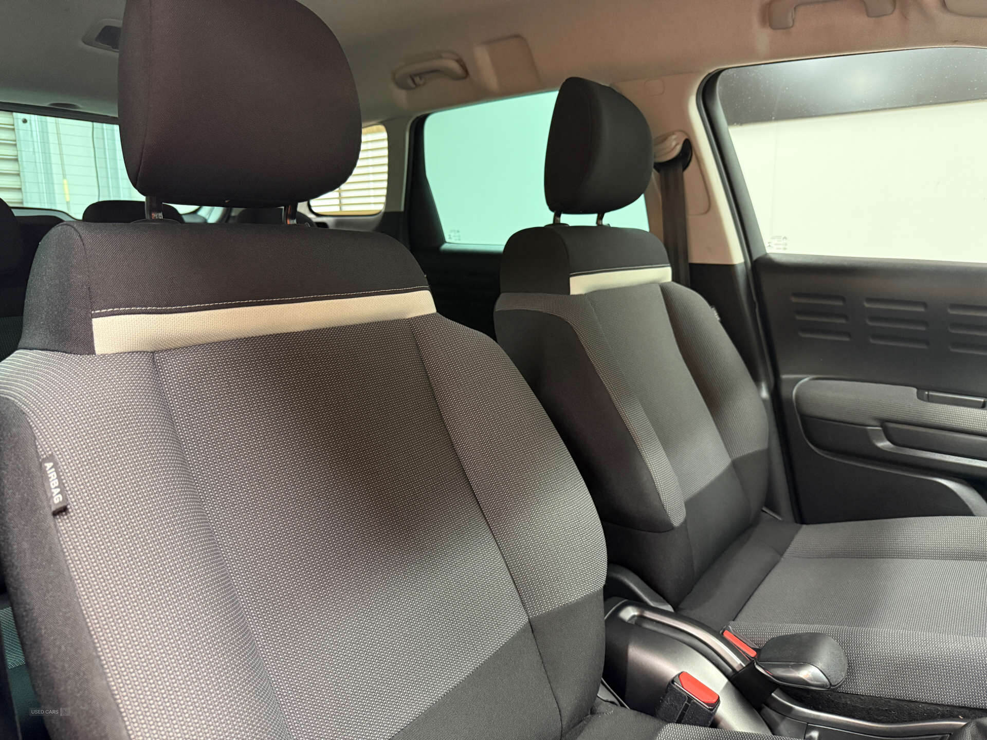 Oct 2019 Citroen C3 Aircross 1.2 PureTech 110 Flair 5dr [6 speed]