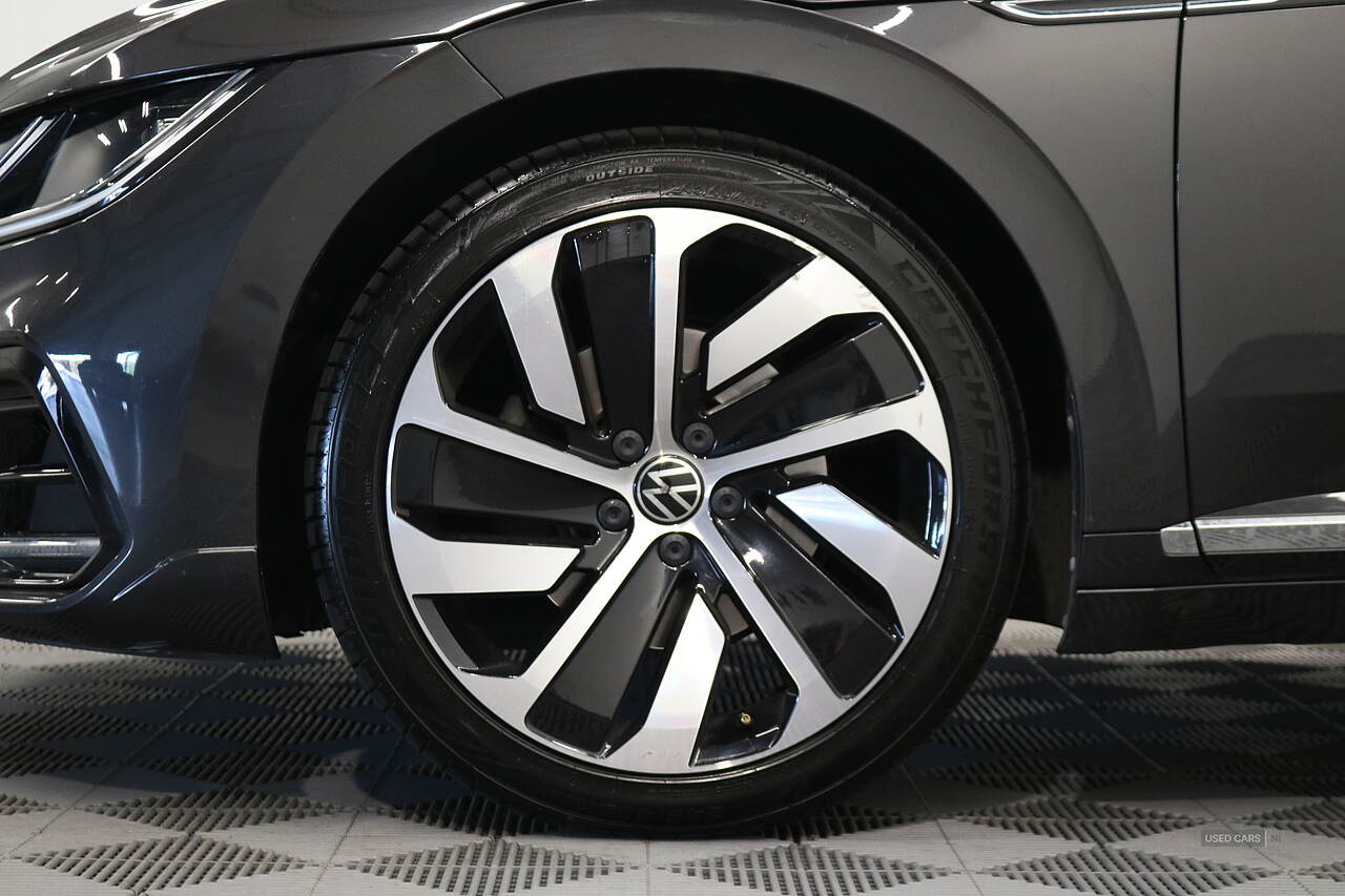 Mar 2023 Volkswagen Arteon 2.0 TDI 200 4MOTION R-Line 5dr DSG