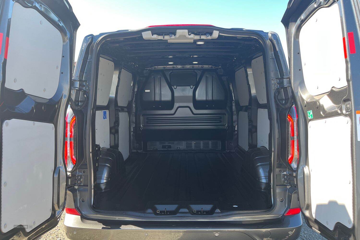 Sep 2024 Ford Transit Custom 2.0 EcoBlue 170ps H1 Van Sport Auto
