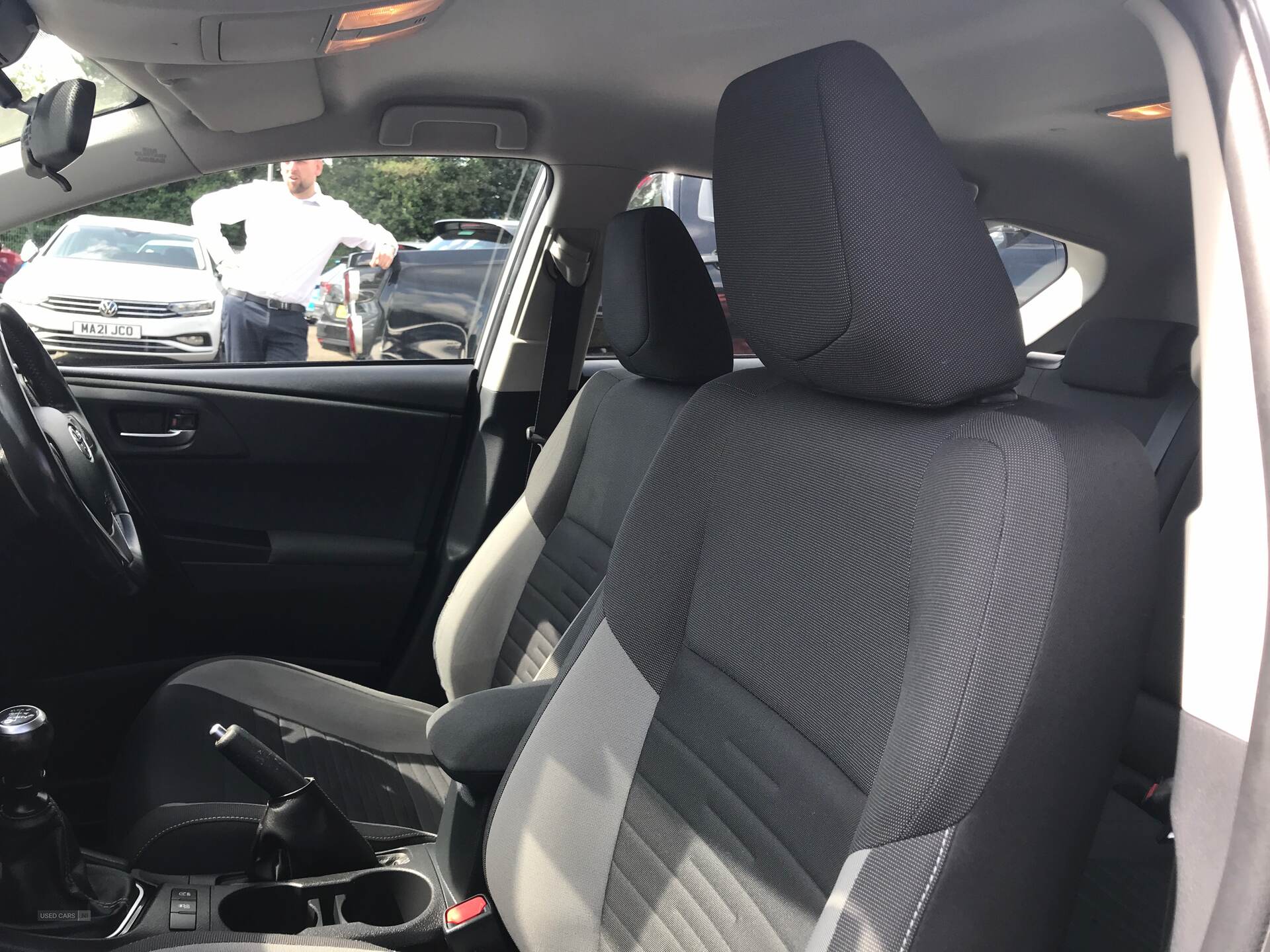 Feb 2017 Toyota Auris 1.2T Icon TSS 5dr