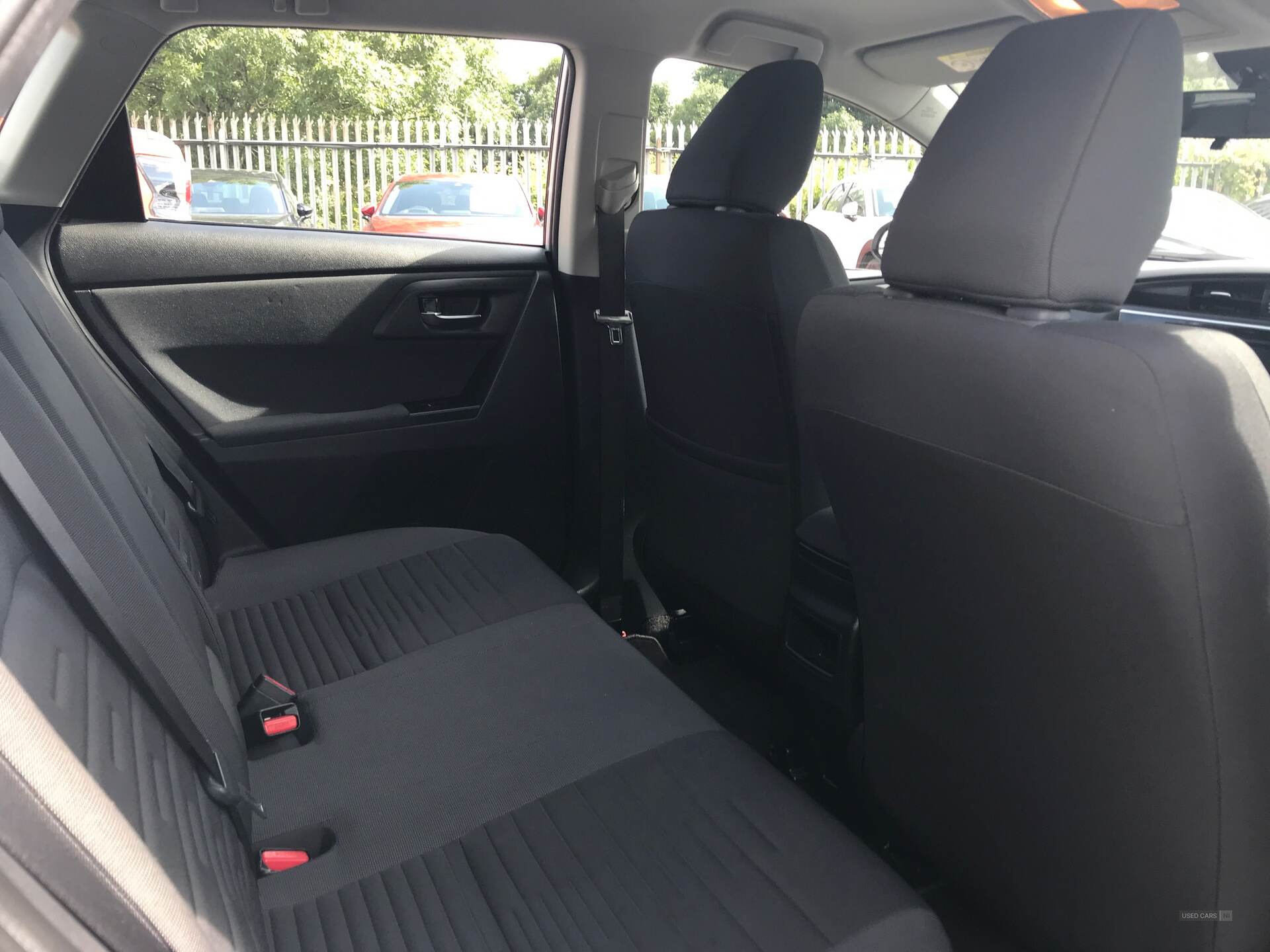 Feb 2017 Toyota Auris 1.2T Icon TSS 5dr