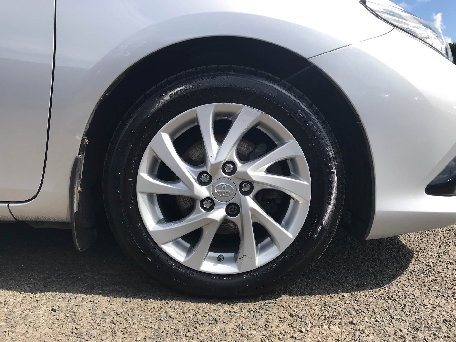 Feb 2017 Toyota Auris 1.2T Icon TSS 5dr