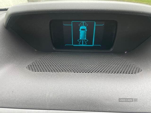 Ford Transit 460 L4 MINIBUS DIESEL RWD in Tyrone