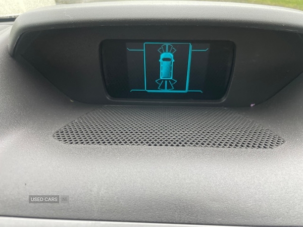 Ford Transit 460 L4 MINIBUS DIESEL RWD in Tyrone