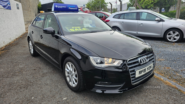 Audi A3 DIESEL SPORTBACK in Down
