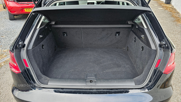 Audi A3 DIESEL SPORTBACK in Down