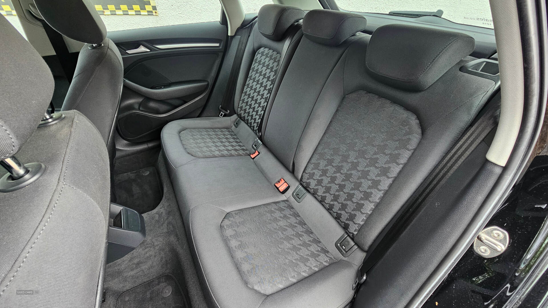Audi A3 DIESEL SPORTBACK in Down