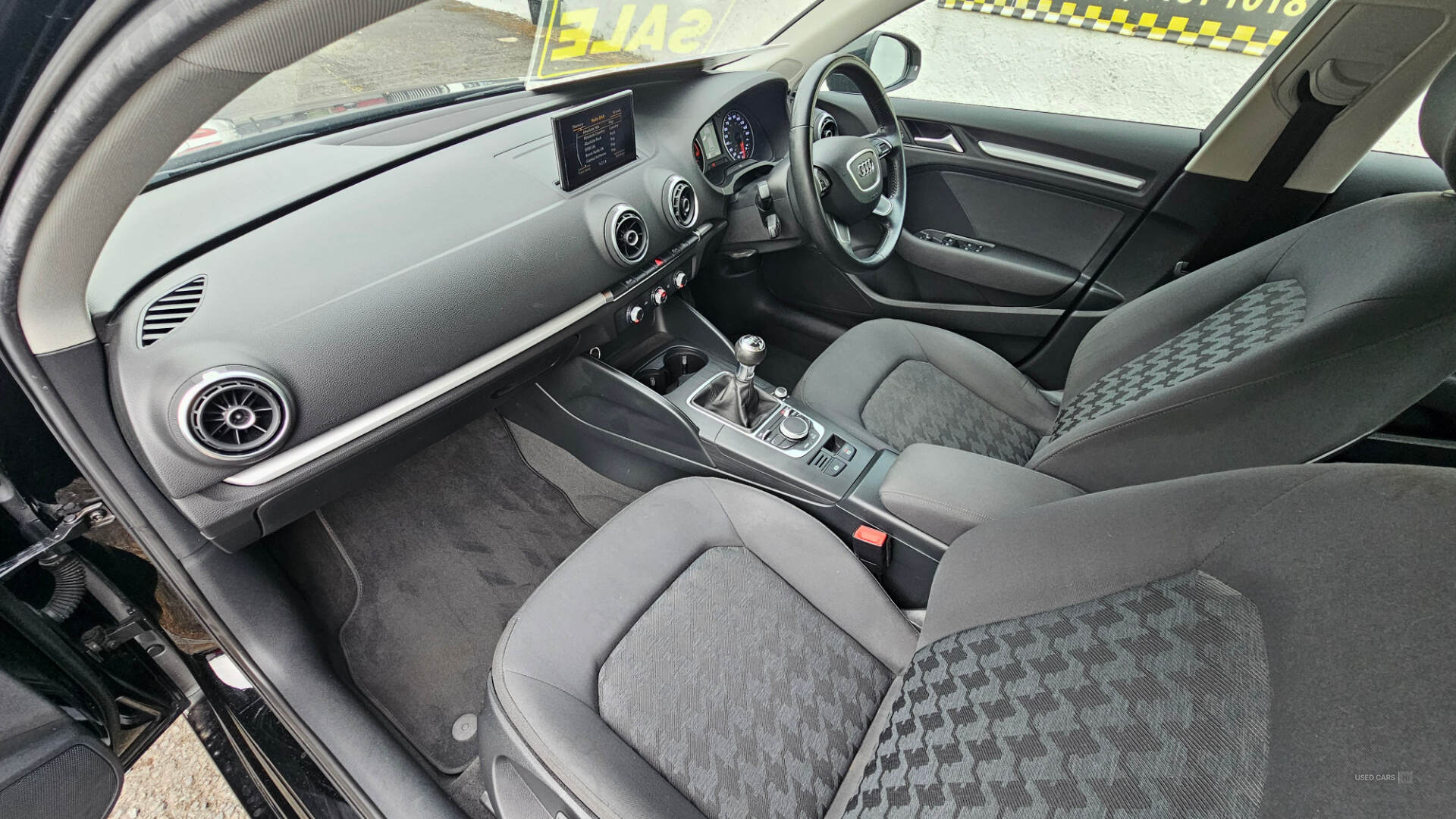 Audi A3 DIESEL SPORTBACK in Down