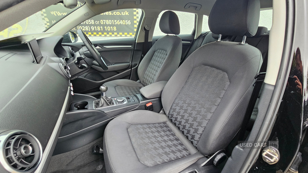Audi A3 DIESEL SPORTBACK in Down